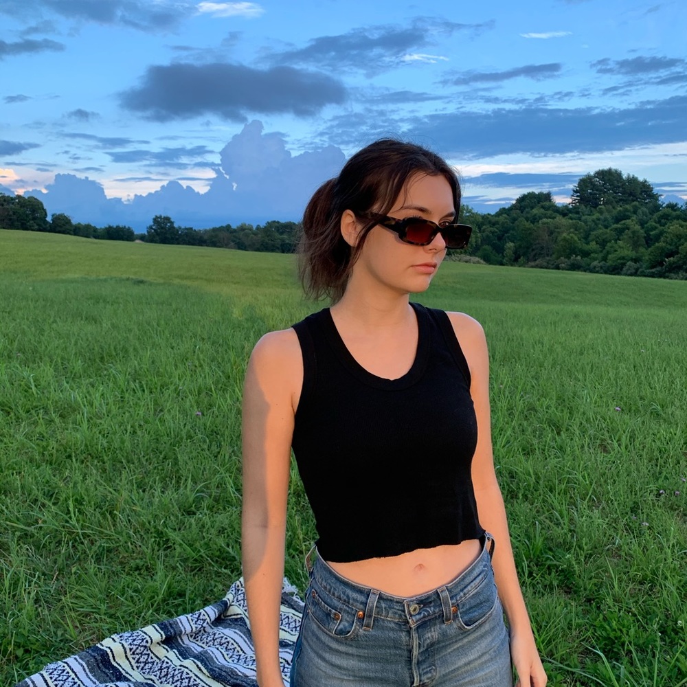 Meet your Posher, Ali